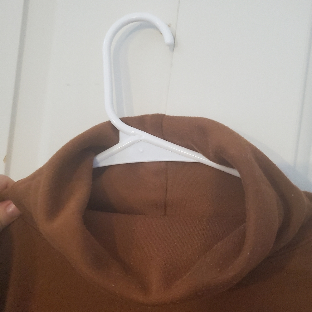 Turtle neck🍒 - Picture 6 of 9